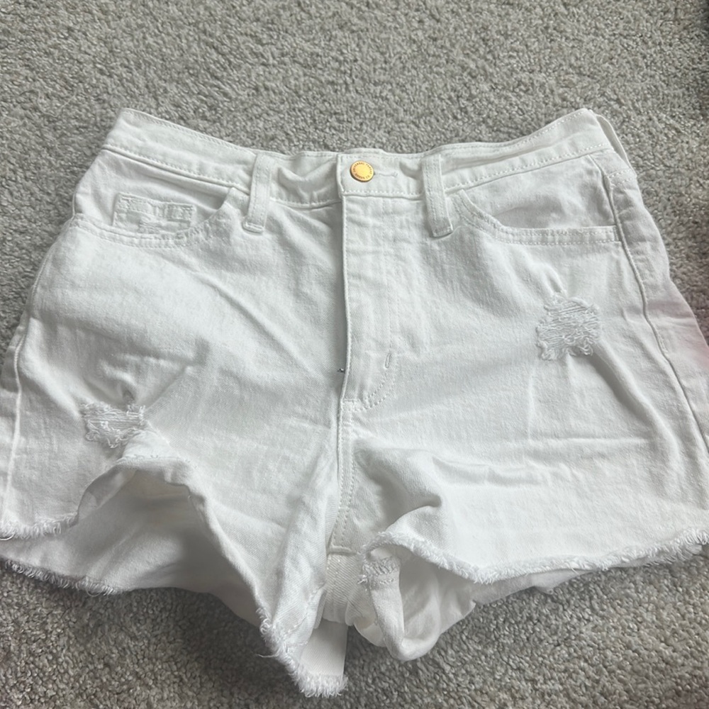 Universal threads shorts